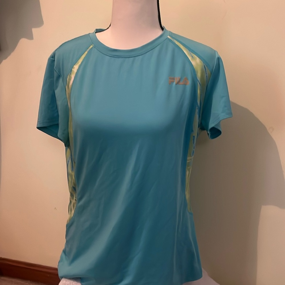 Fila workout shirt‎